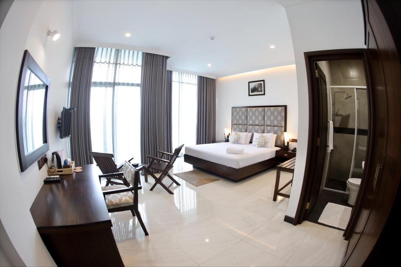 Riverbank Resort Gampola Exterior foto